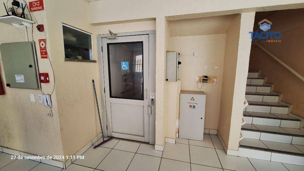 Apartamento à venda com 2 quartos, 43m² - Foto 19