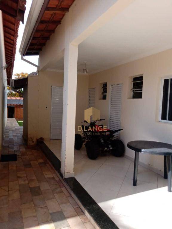 Chácara à venda com 8 quartos, 1000m² - Foto 15