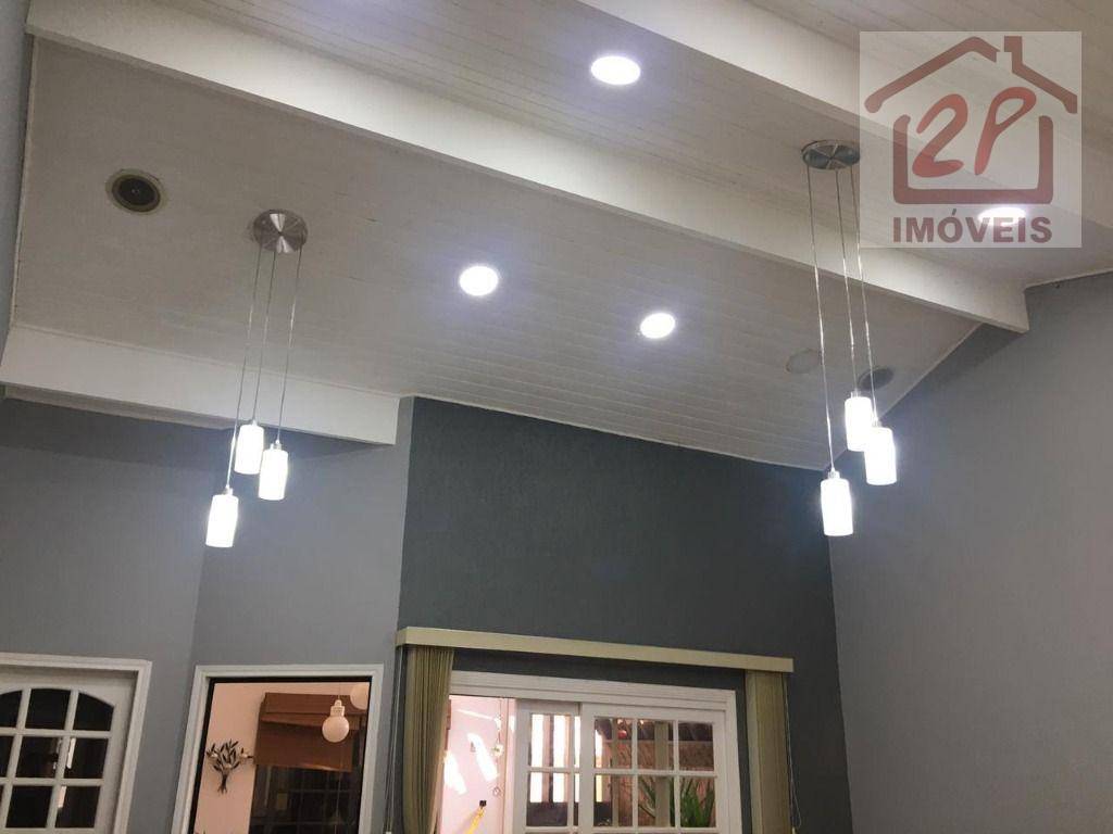 Casa, 3 quartos, 230 m² - Foto 18