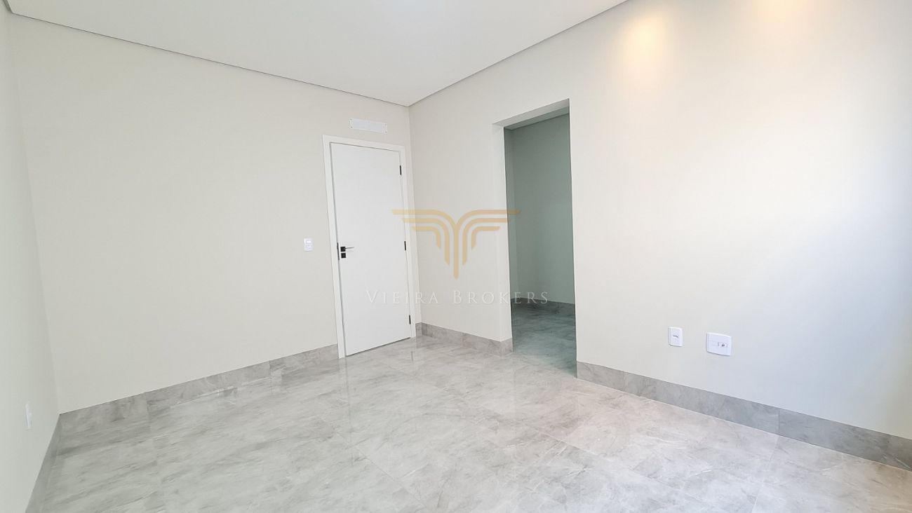 Casa de Condomínio à venda com 4 quartos, 320m² - Foto 10