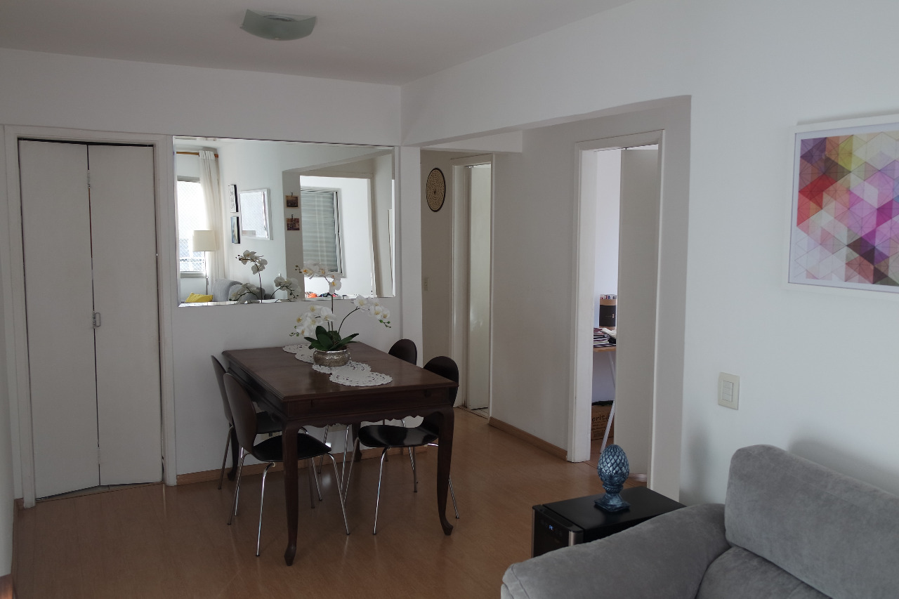 Apartamento à venda com 3 quartos, 80m² - Foto 2