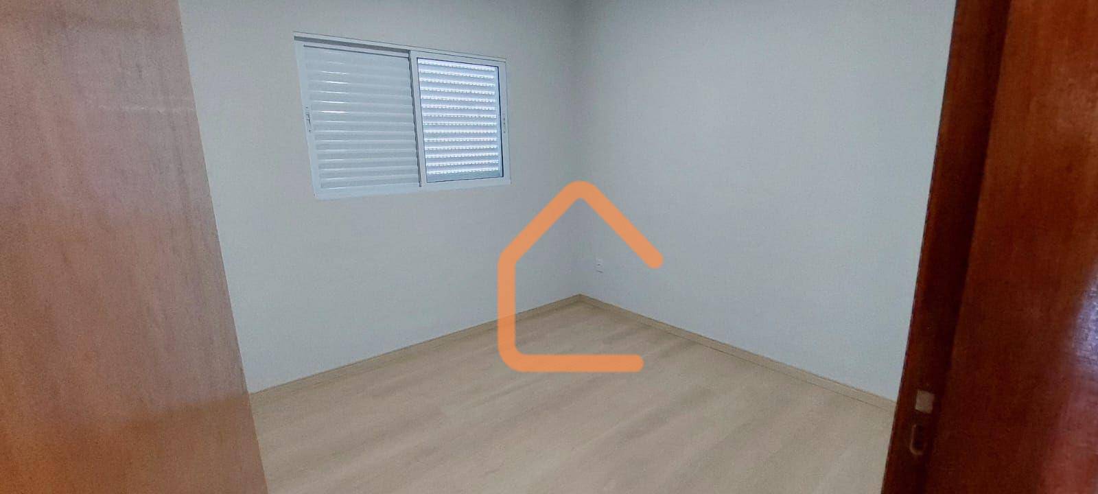 Casa à venda com 3 quartos, 114m² - Foto 10