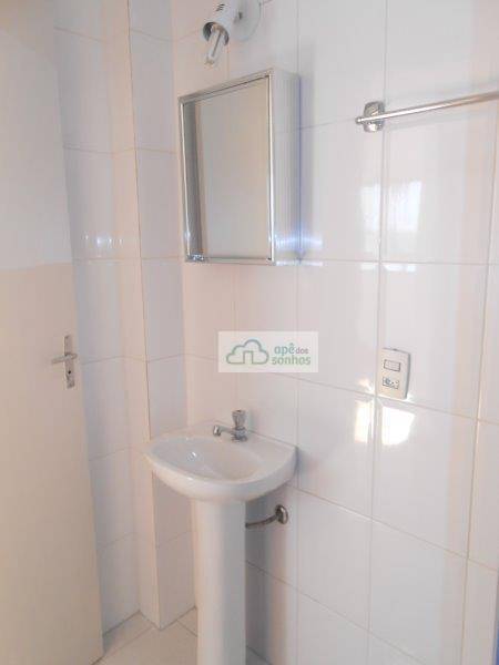 Apartamento para alugar com 1 quarto, 45m² - Foto 16