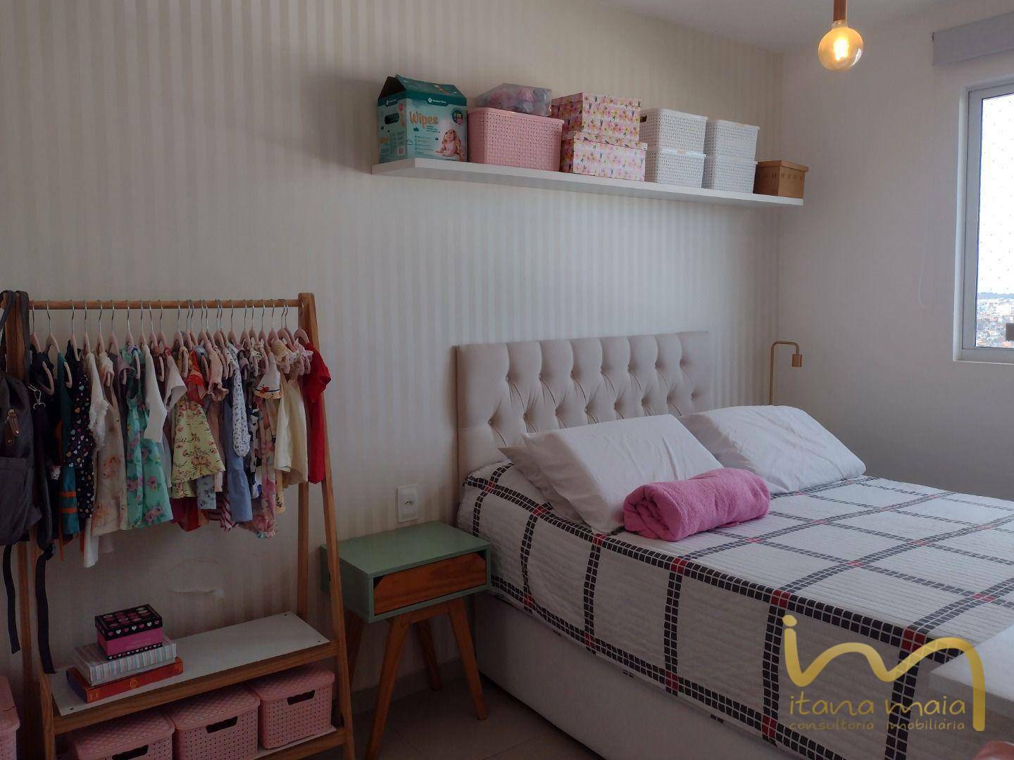 Apartamento à venda com 3 quartos, 75m² - Foto 10