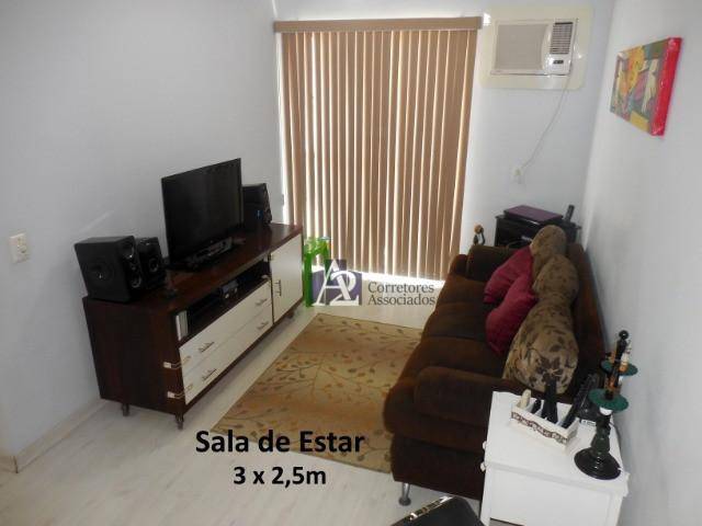 Apartamento à venda com 2 quartos, 60m² - Foto 7