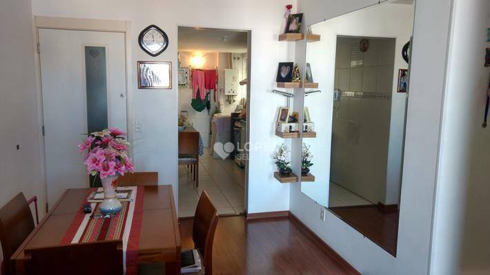 Apartamento à venda com 2 quartos, 75m² - Foto 1