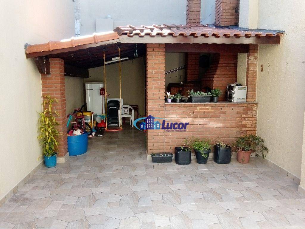 Sobrado à venda com 3 quartos, 214m² - Foto 7