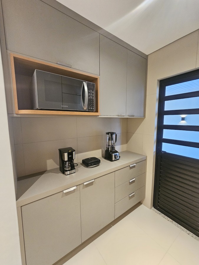 Casa à venda com 4 quartos, 136m² - Foto 8