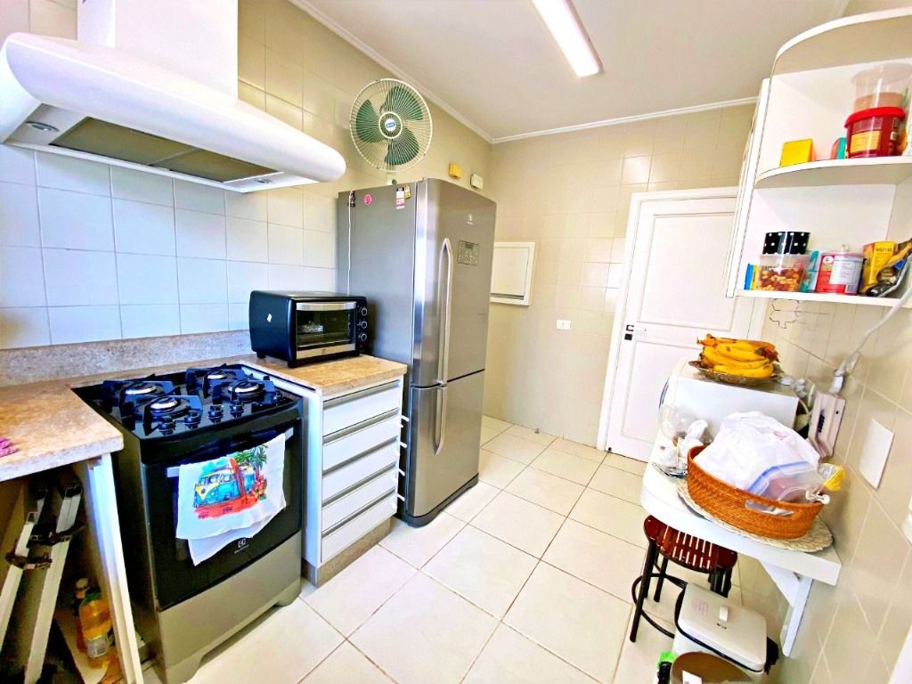 Apartamento à venda com 3 quartos, 160m² - Foto 25