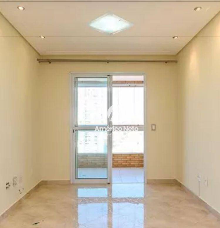 Apartamento à venda com 2 quartos, 78m² - Foto 3