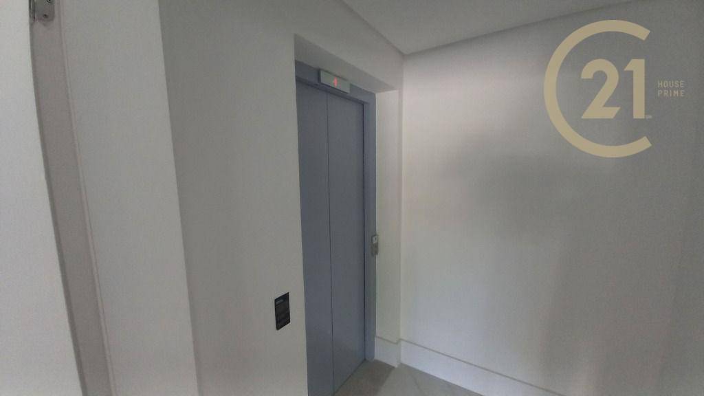 Apartamento à venda com 3 quartos, 154m² - Foto 28