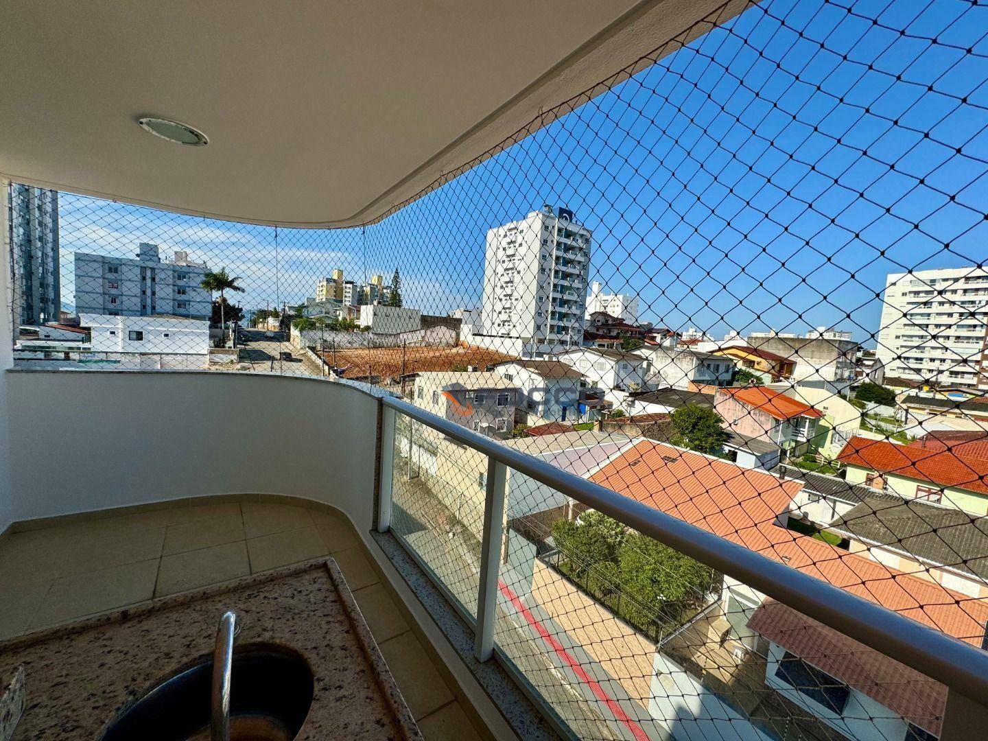 Apartamento à venda com 3 quartos, 112m² - Foto 9