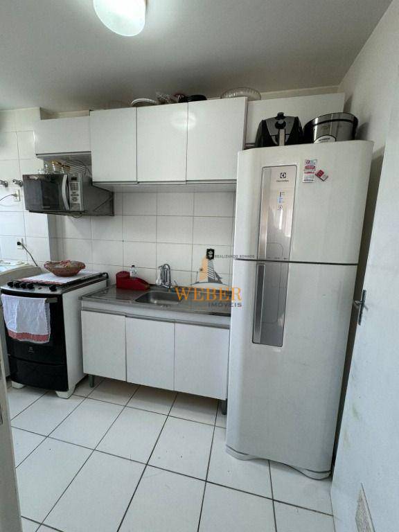 Apartamento à venda com 2 quartos, 43m² - Foto 13