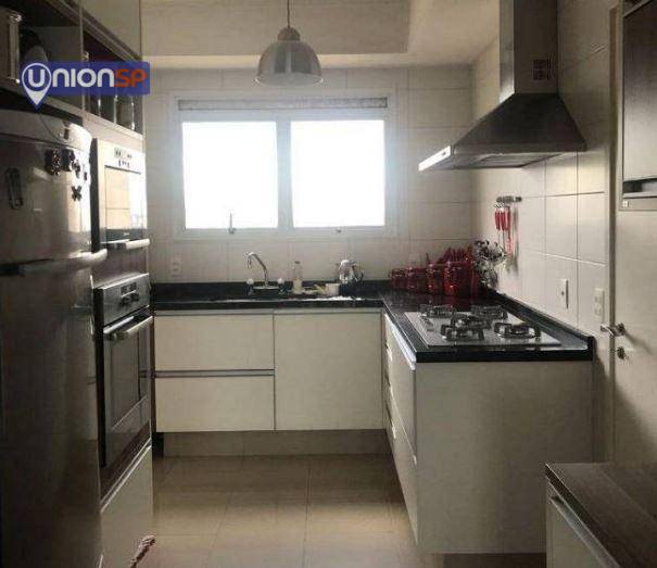 Apartamento à venda com 3 quartos, 188m² - Foto 12