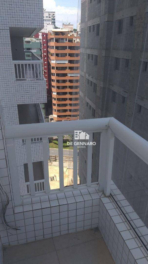 Apartamento à venda com 3 quartos, 144m² - Foto 9