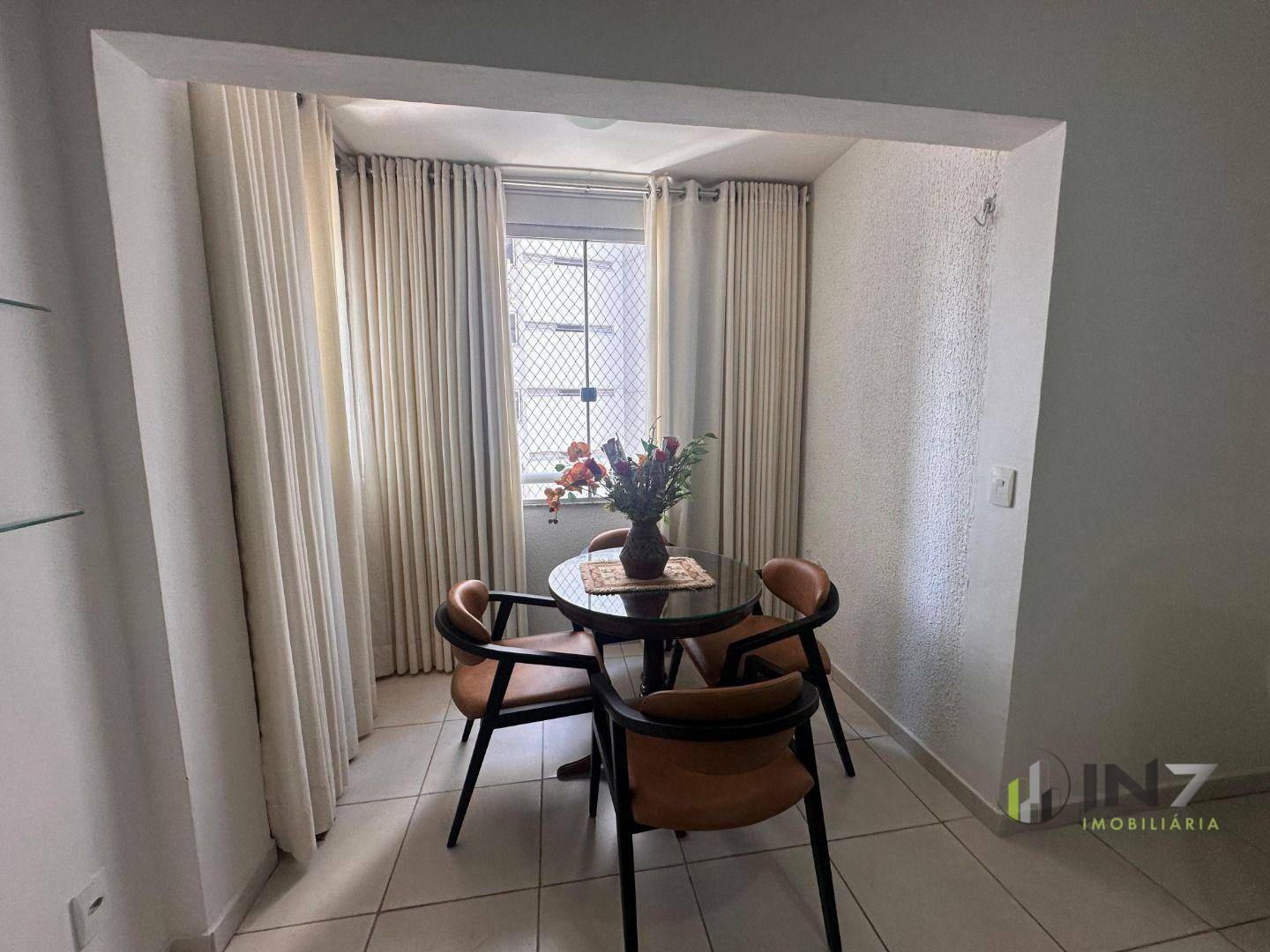 Apartamento à venda com 2 quartos, 67m² - Foto 3