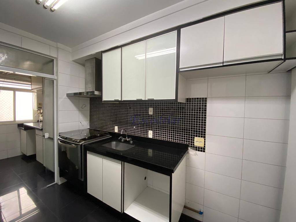 Apartamento à venda com 3 quartos, 122m² - Foto 14