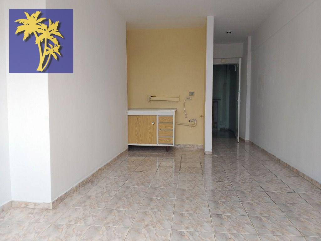 Apartamento à venda com 1 quarto, 30m² - Foto 1