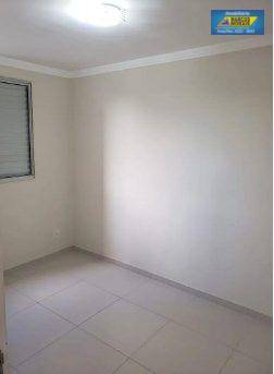 Apartamento à venda com 2 quartos, 47m² - Foto 3