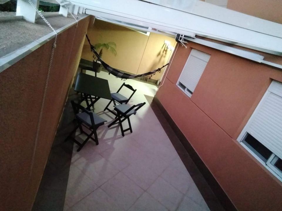 Apartamento à venda com 2 quartos, 90m² - Foto 2