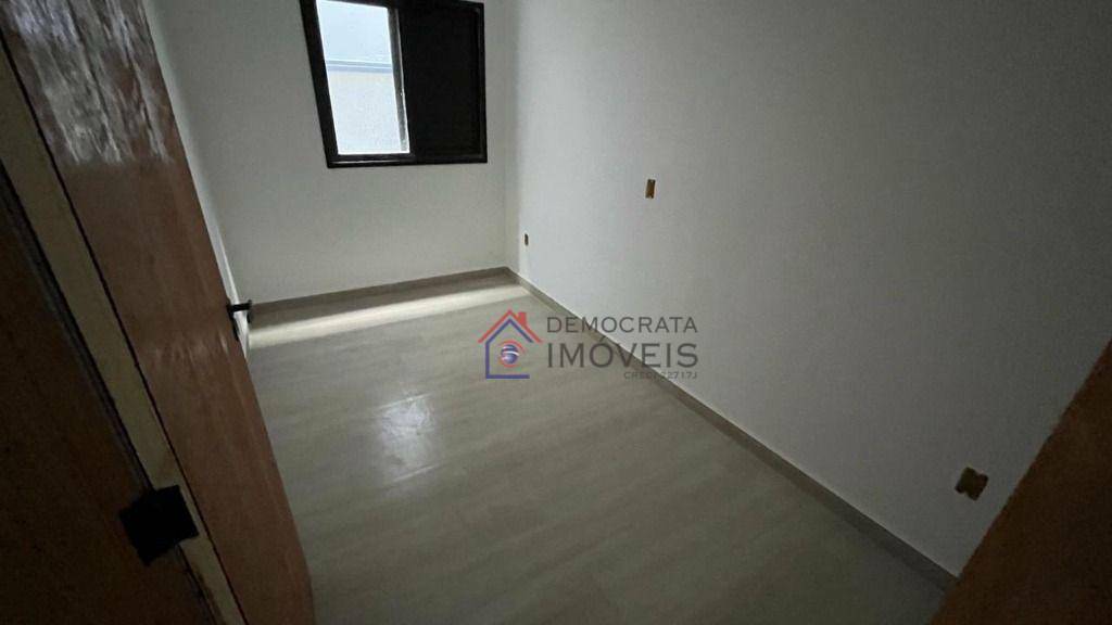 Apartamento à venda com 2 quartos, 50m² - Foto 4