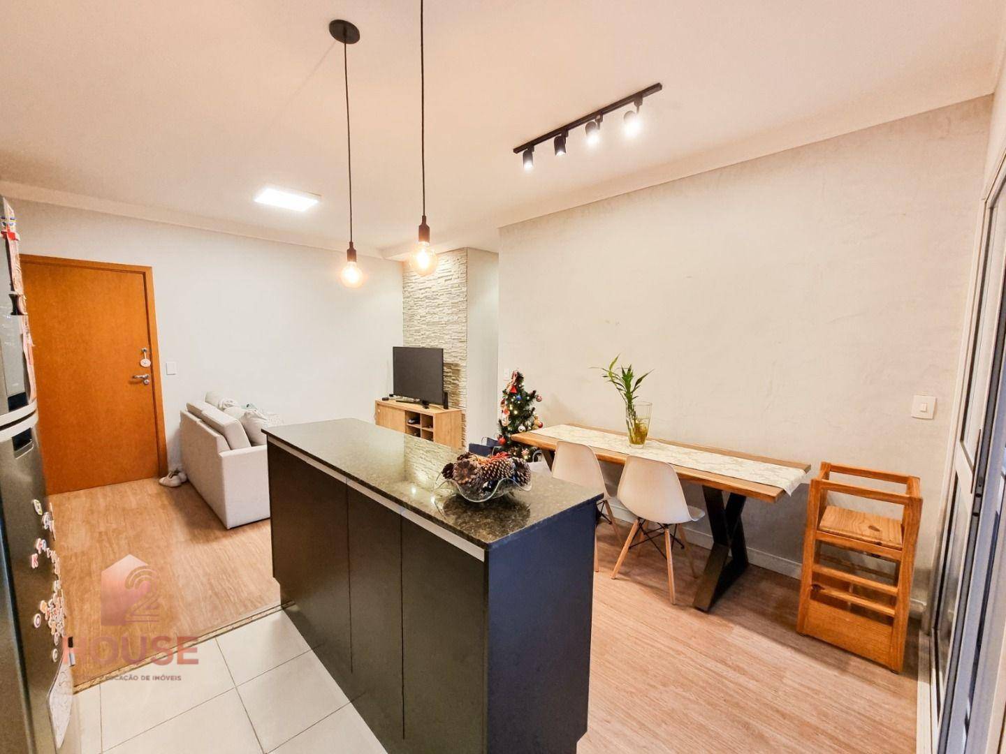 Apartamento à venda com 2 quartos, 77m² - Foto 6