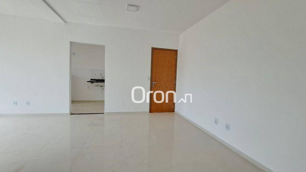 Apartamento à venda com 3 quartos, 84m² - Foto 2