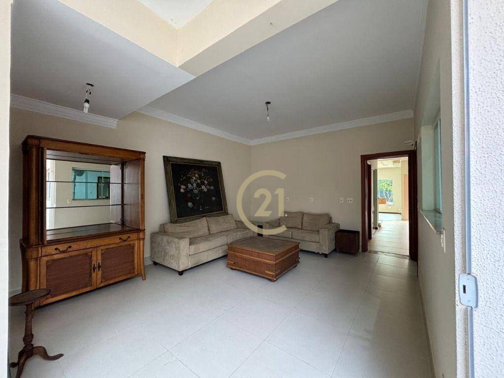 Casa de Condomínio à venda e aluguel com 4 quartos, 305m² - Foto 17