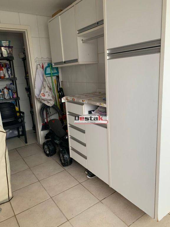 Apartamento à venda com 3 quartos, 158m² - Foto 12