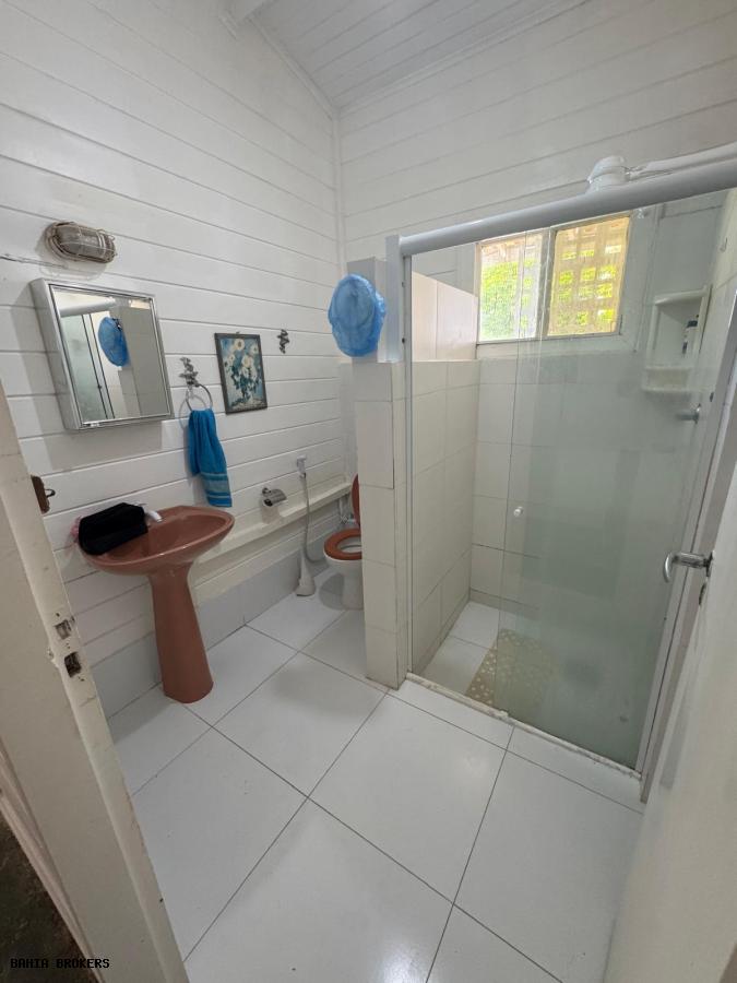 Casa de Condomínio para alugar com 4 quartos, 250m² - Foto 8