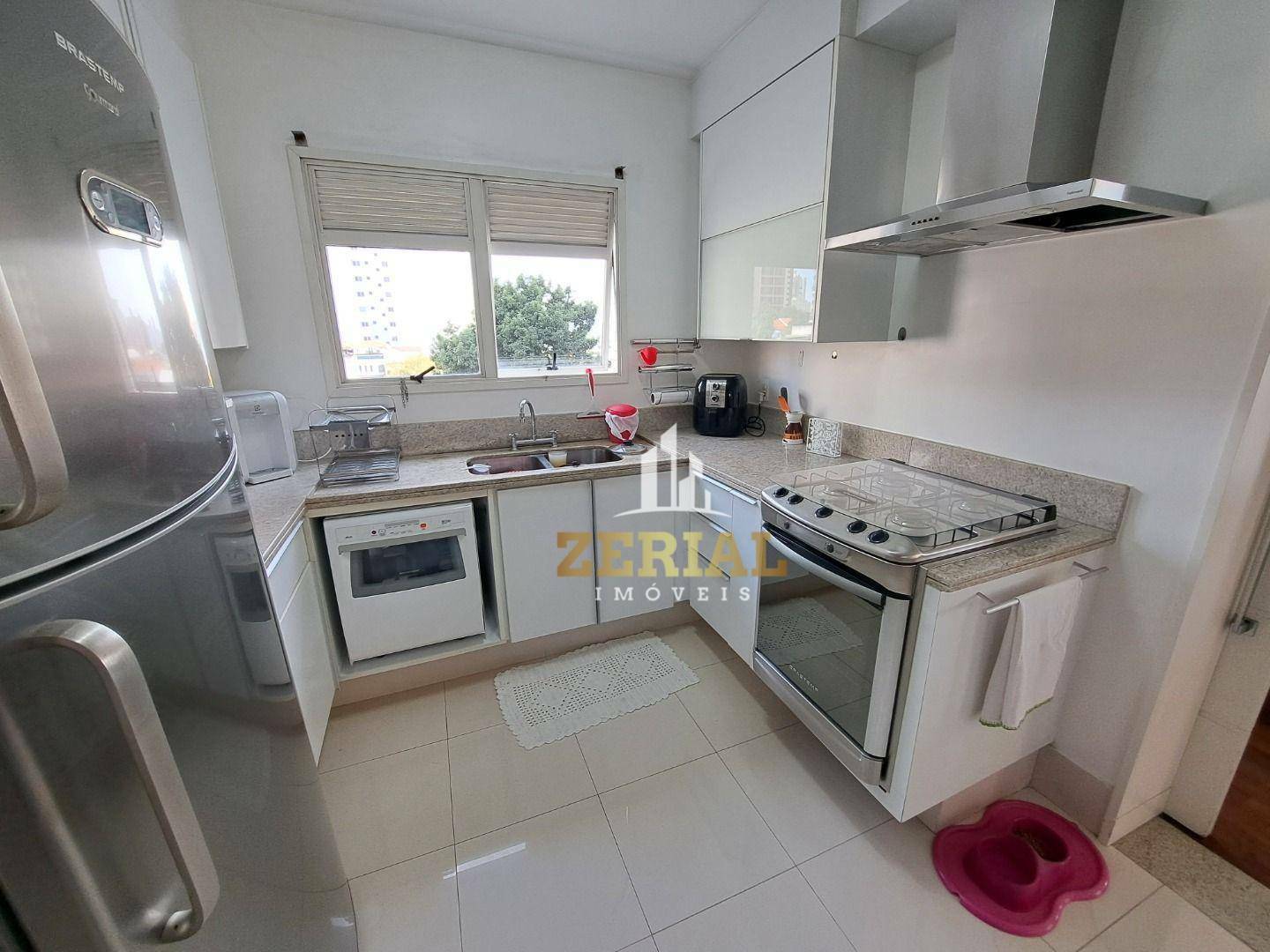 Apartamento à venda com 3 quartos, 179m² - Foto 17