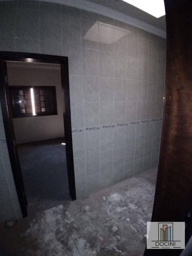 Sobrado à venda com 4 quartos, 260M2 - Foto 10