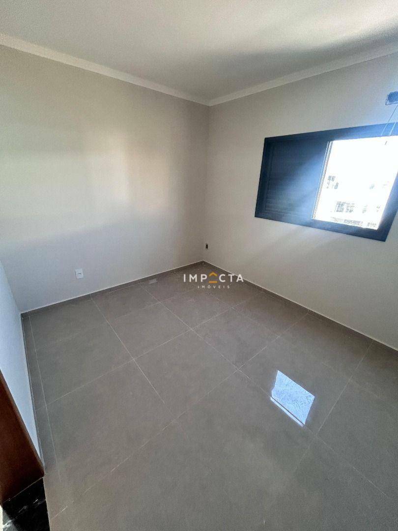 Apartamento à venda com 2 quartos, 62m² - Foto 12