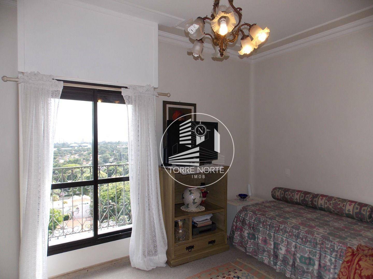 Cobertura, 3 quartos, 336 m² - Foto 9