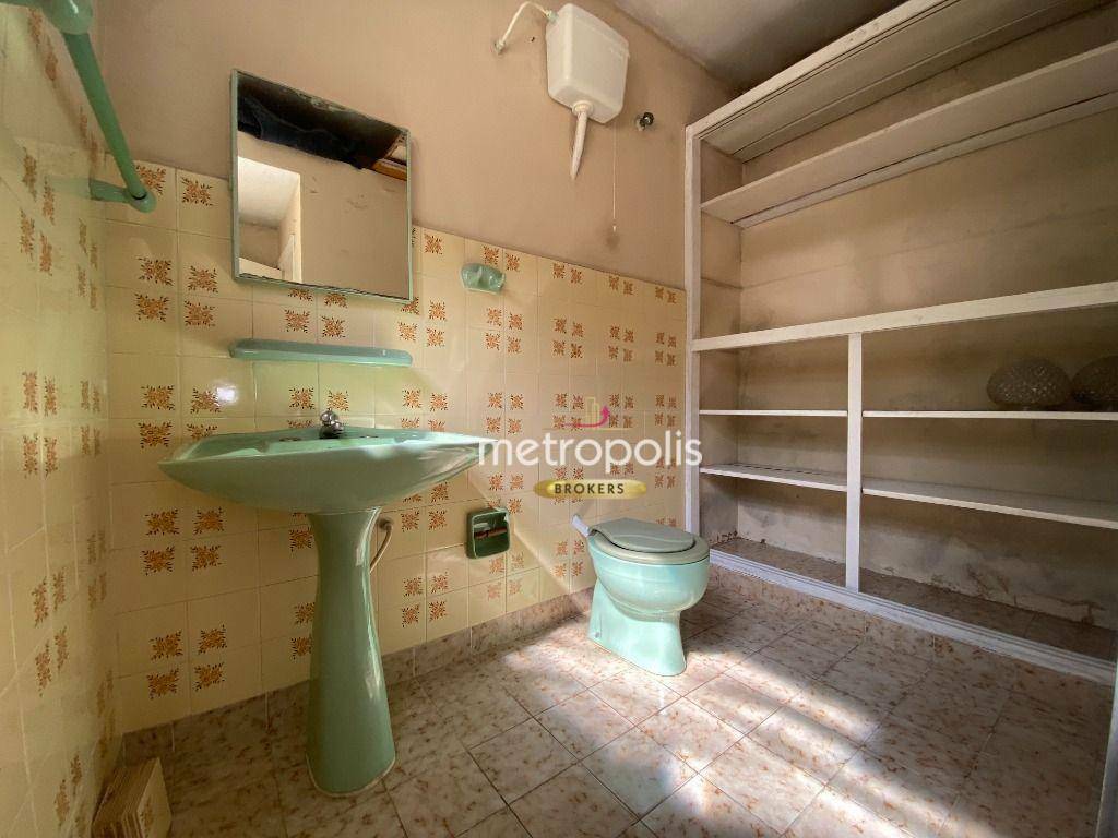 Casa à venda com 2 quartos, 170m² - Foto 13