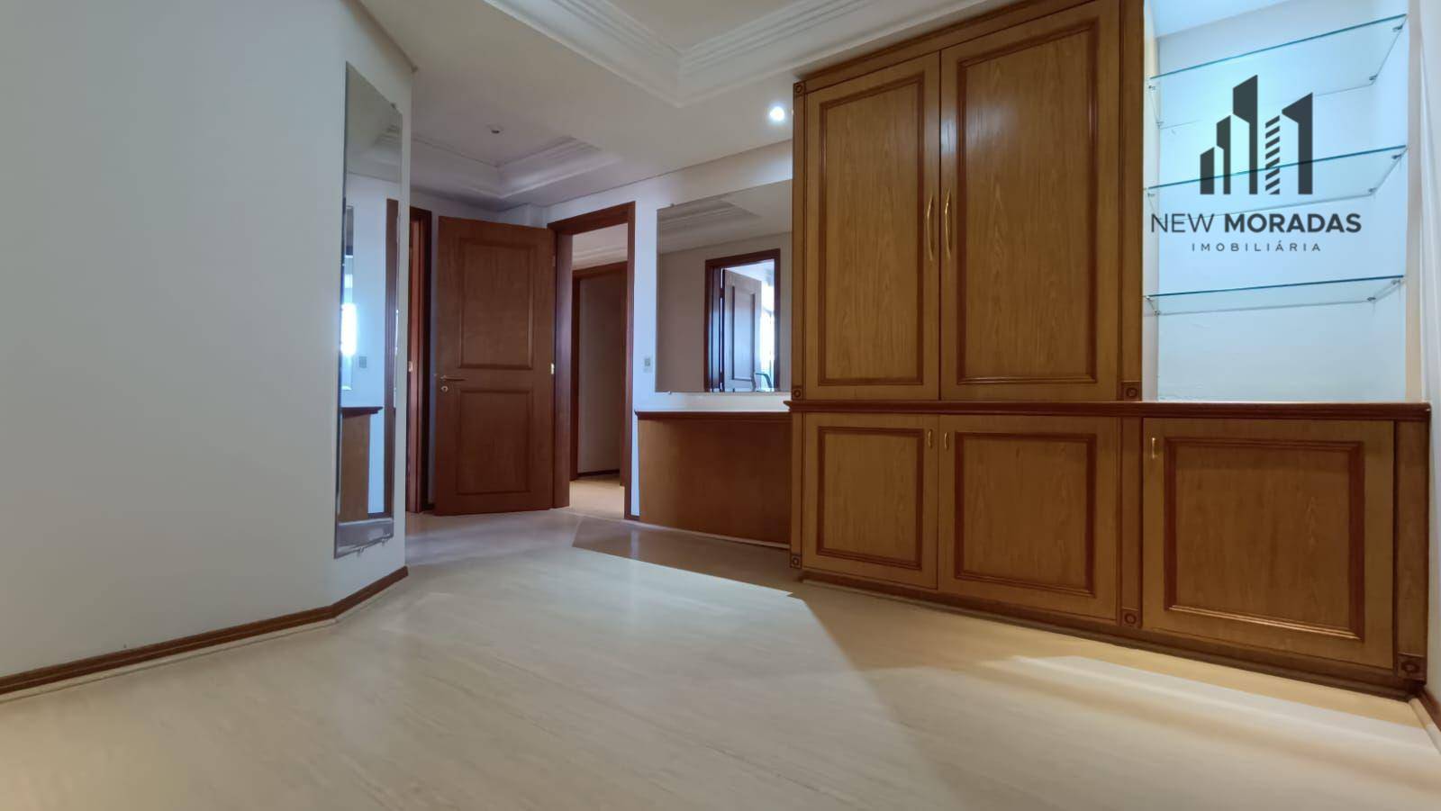 Apartamento à venda com 4 quartos, 149m² - Foto 20