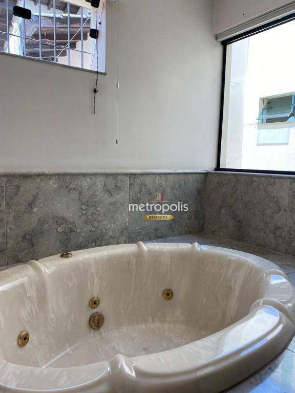 Sobrado à venda com 4 quartos, 384m² - Foto 17