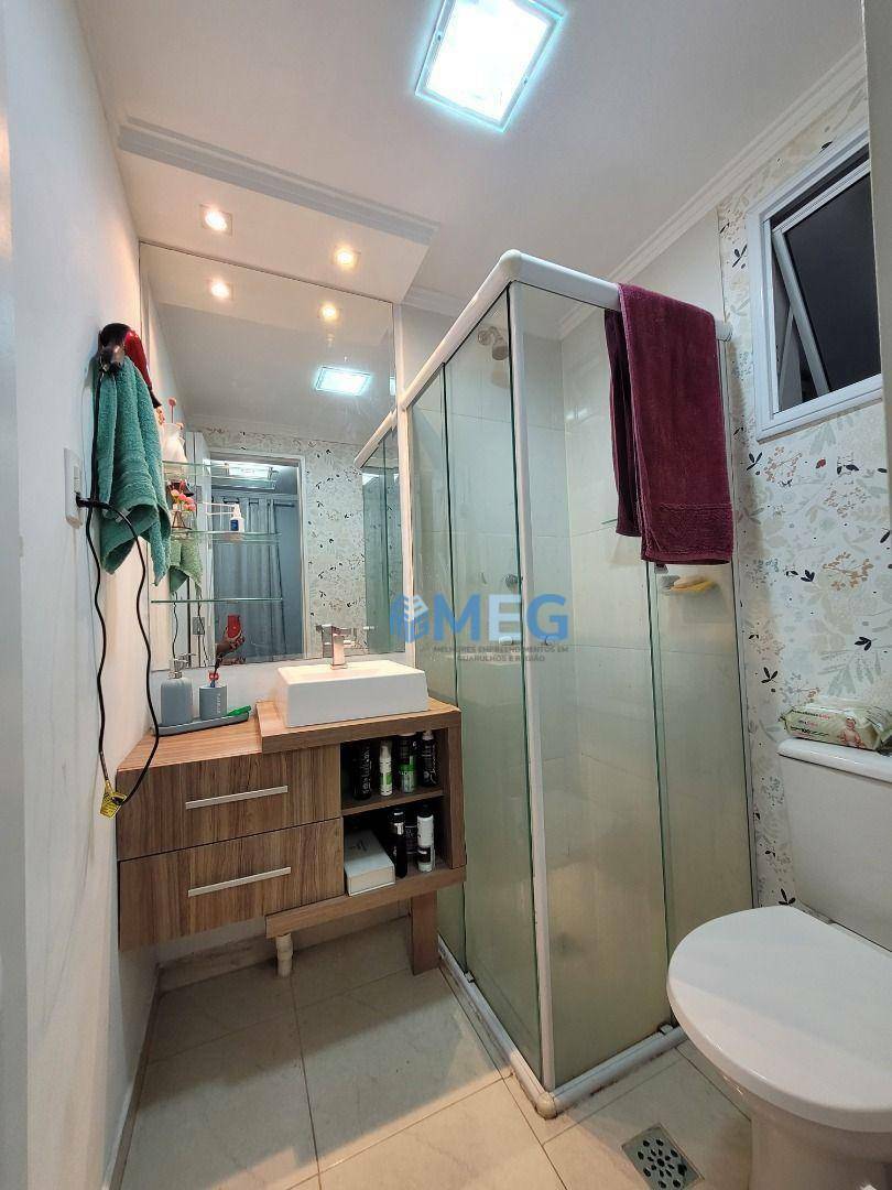 Apartamento para alugar com 3 quartos, 64m² - Foto 22