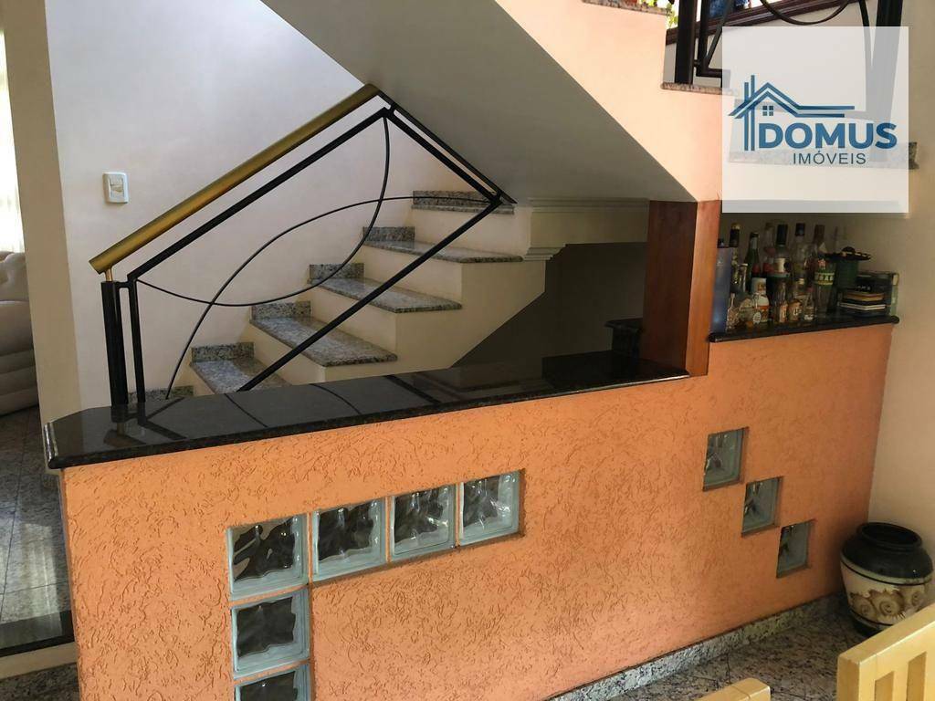 Sobrado à venda com 3 quartos, 308m² - Foto 10