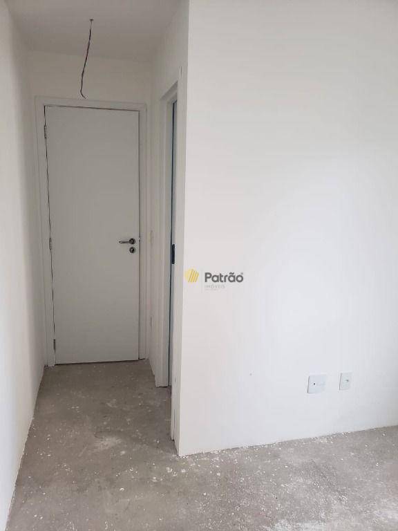 Apartamento à venda com 2 quartos, 60m² - Foto 8