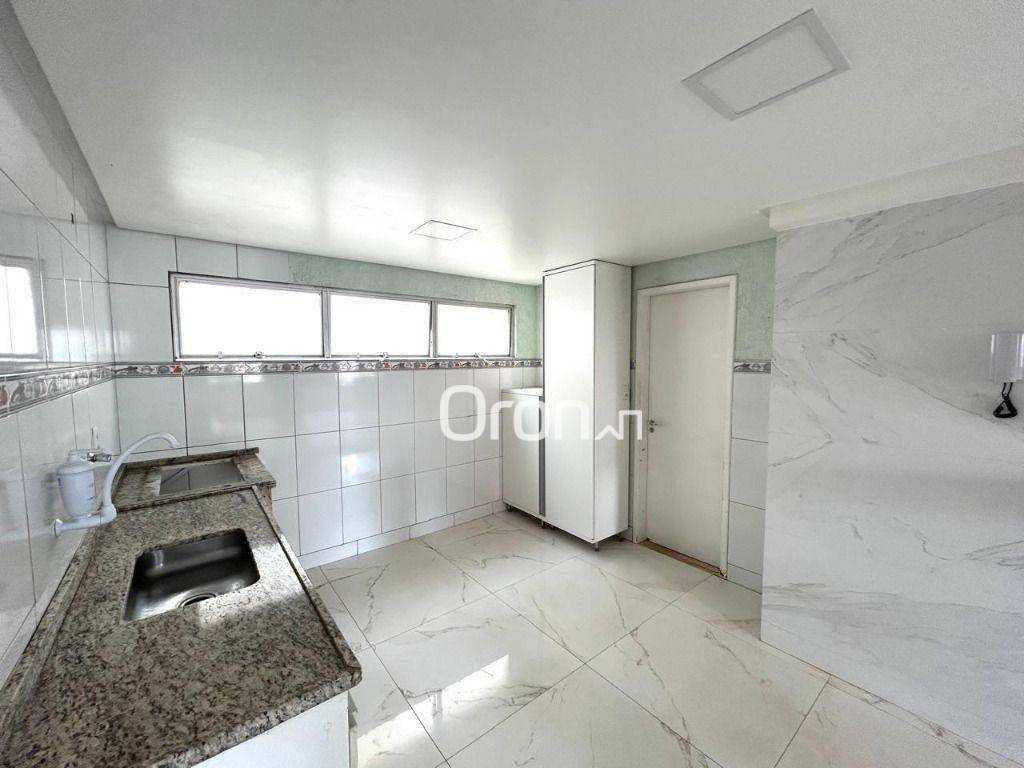 Apartamento à venda com 3 quartos, 118m² - Foto 6