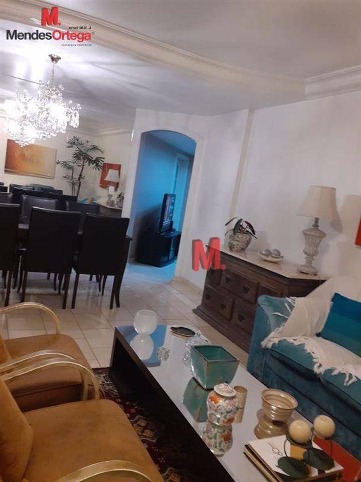 Apartamento à venda com 3 quartos, 130m² - Foto 5