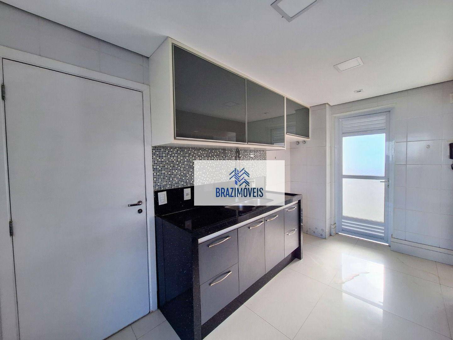 Apartamento à venda com 3 quartos, 138m² - Foto 15