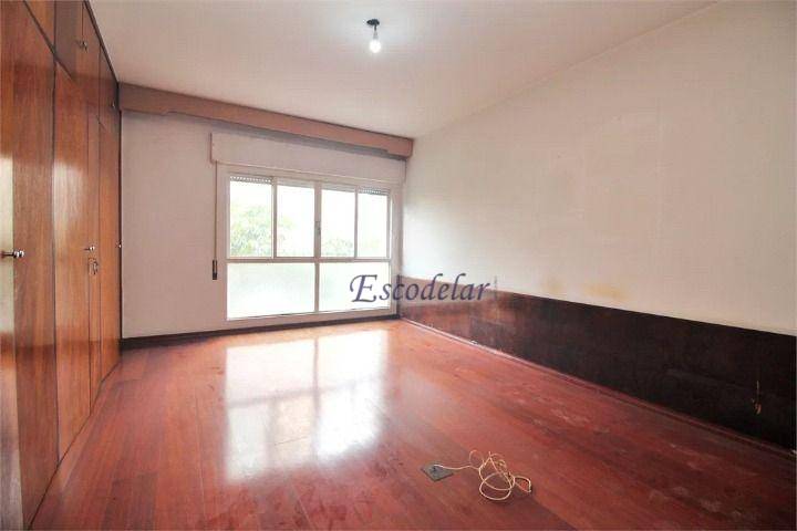 Apartamento à venda com 3 quartos, 180m² - Foto 6