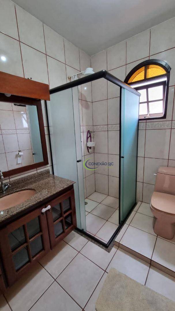 Sobrado à venda e aluguel com 3 quartos, 236m² - Foto 14