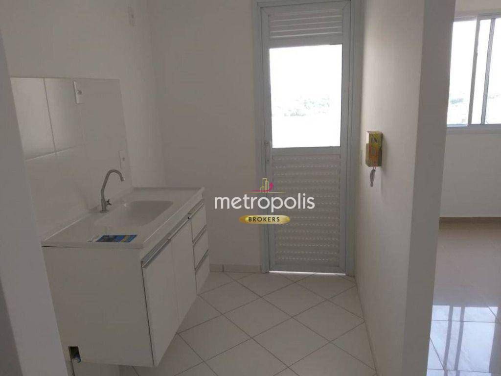 Apartamento à venda com 2 quartos, 44m² - Foto 3