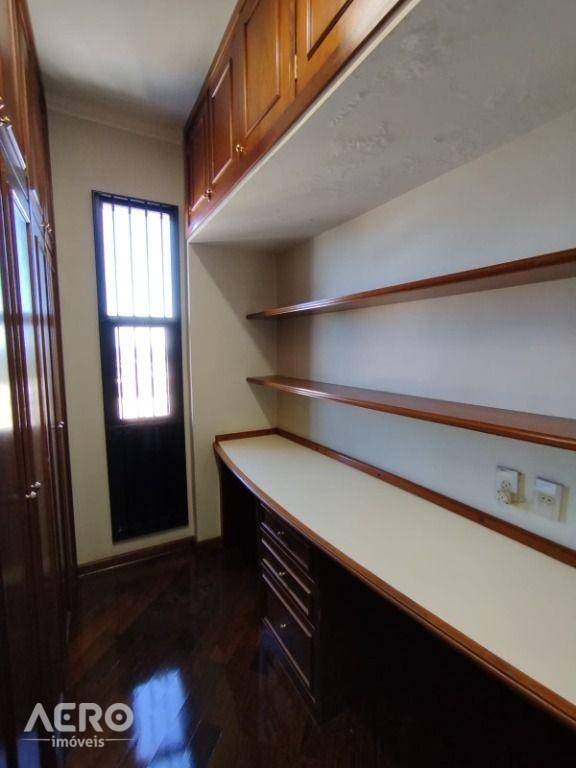 Apartamento para alugar com 3 quartos, 280m² - Foto 46