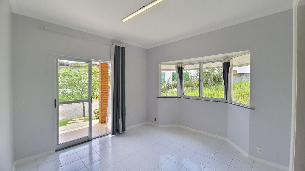 Casa à venda com 4 quartos, 231m² - Foto 20