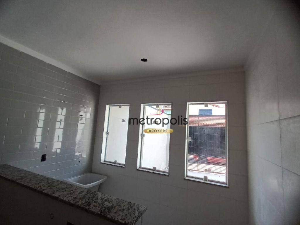 Sobrado à venda com 3 quartos, 67m² - Foto 9