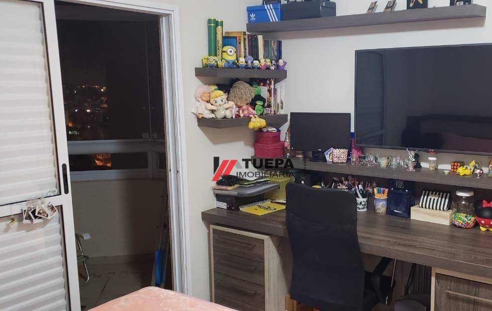 Apartamento à venda com 3 quartos, 200m² - Foto 33